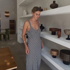DISSH FAME BLACK WHITE GEO SLIP DRESS